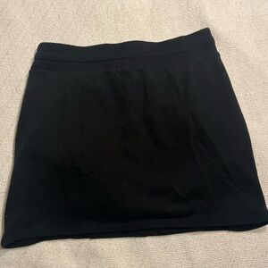 Black skort cozy sweatshirt fabric